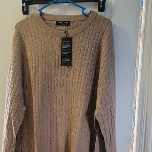 Men's Crewneck Sweater - Tan